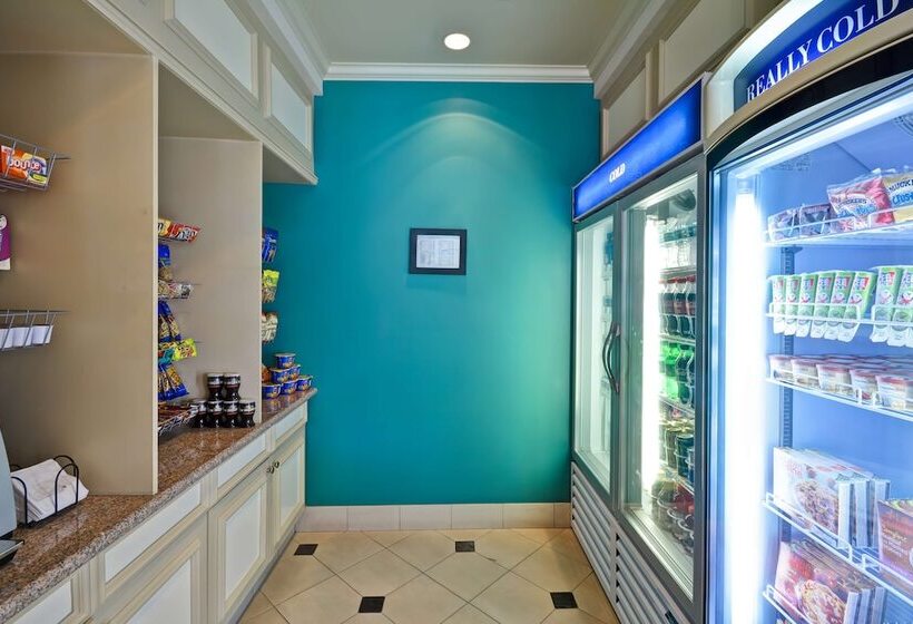 Отель Hilton Garden Inn Sarasotabradenton Airport