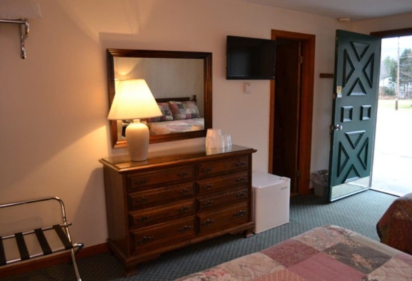 فندق Kancamagus Lodge