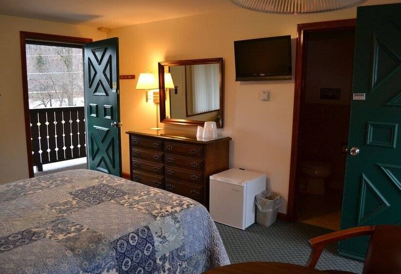 فندق Kancamagus Lodge