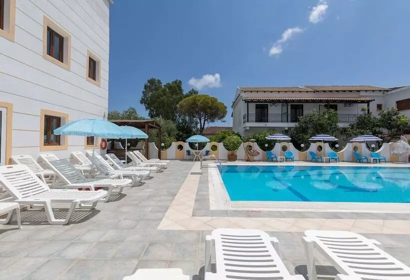 Hotel Lefkimi
