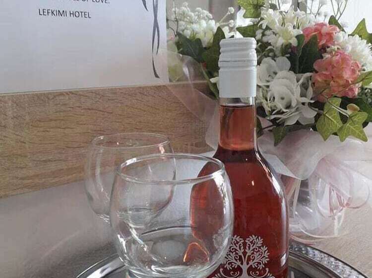 酒店 Lefkimi