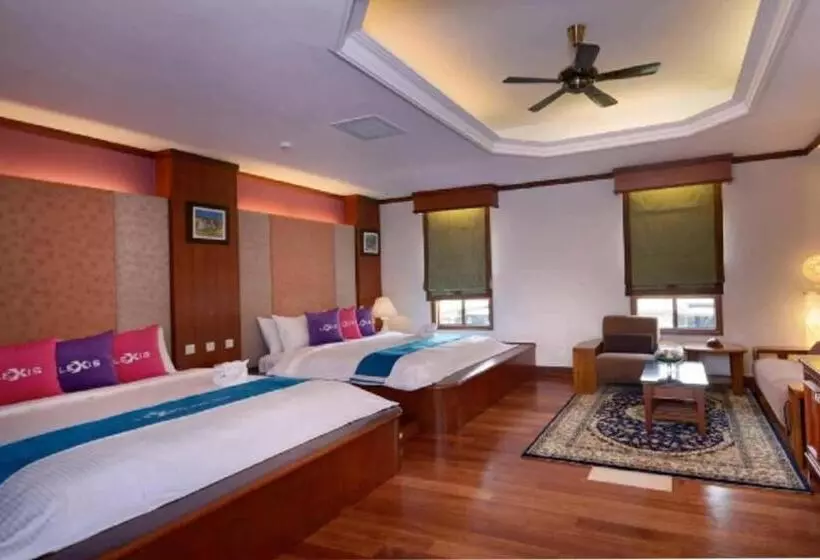 Отель Lexis Port Dickson