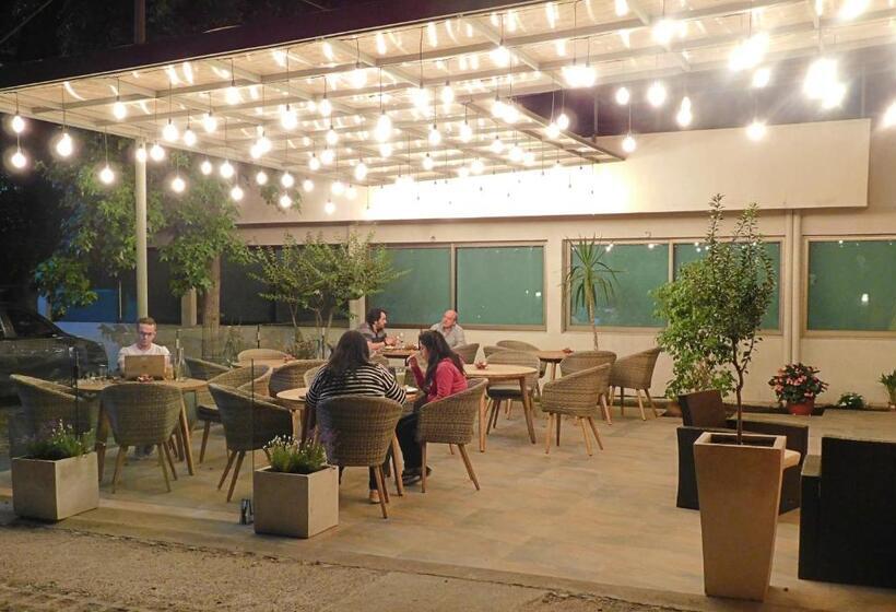 ホテル Mar Andino