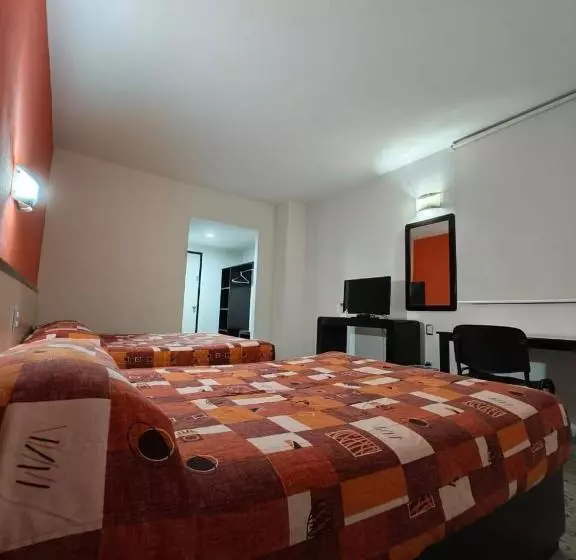 בית מלון כפרי Montreal