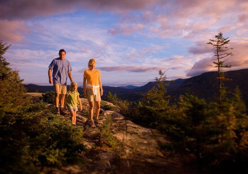 فندق Omni Bretton Arms Inn At Mount Washington Resort