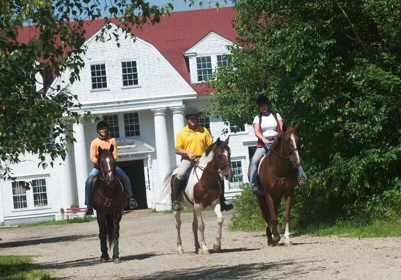 ホテル Omni Bretton Arms Inn At Mount Washington Resort