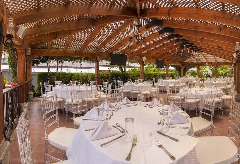 هتل Soleil La Antigua