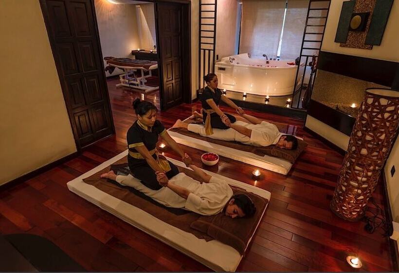 هتل Soleil La Antigua