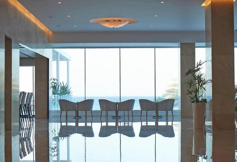 فندق Sunrise Beach