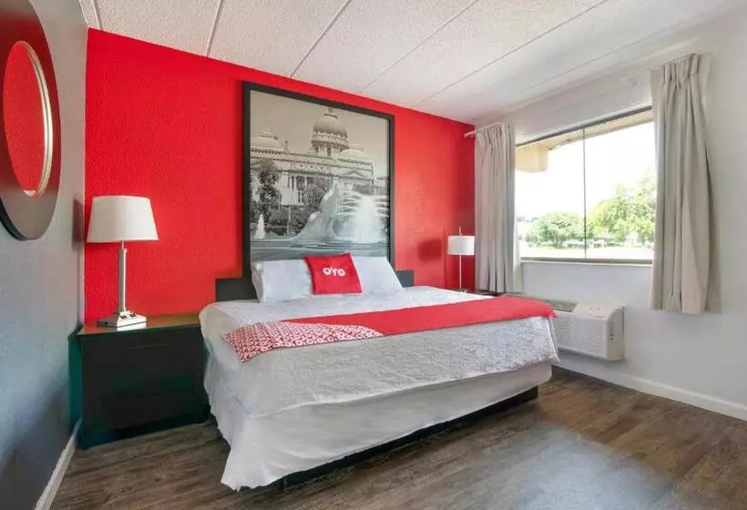 هتل Day S Inn & Suites By Wyndham Indianapolis Airport East