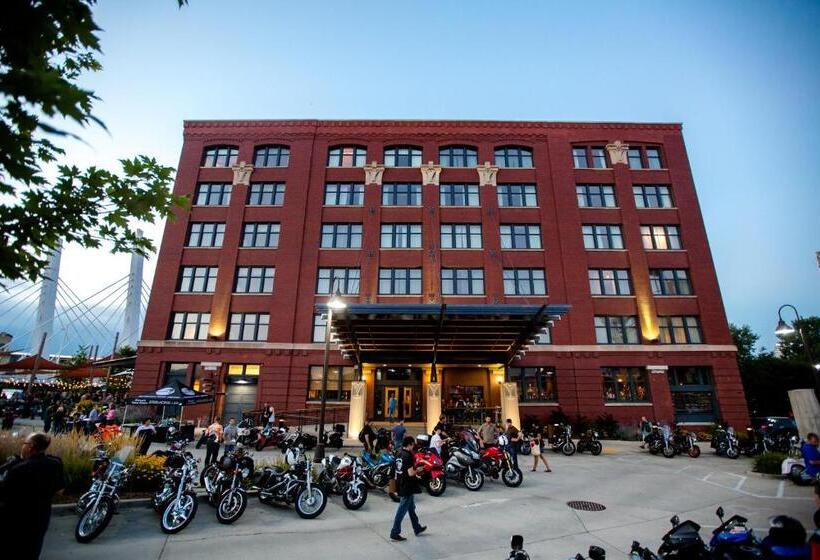 فندق The Iron Horse