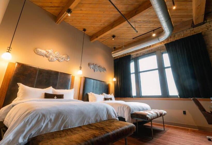 فندق The Iron Horse