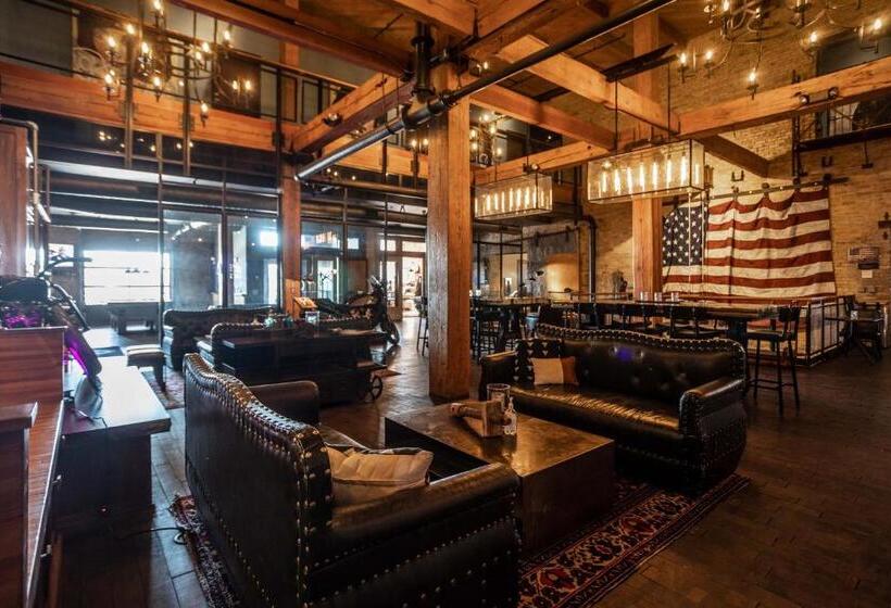 فندق The Iron Horse