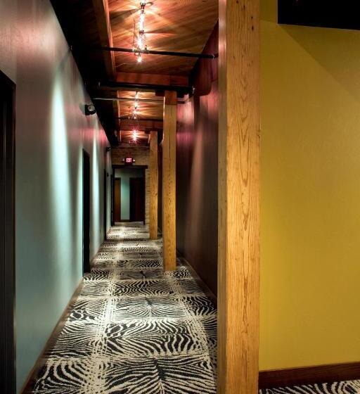 فندق The Iron Horse