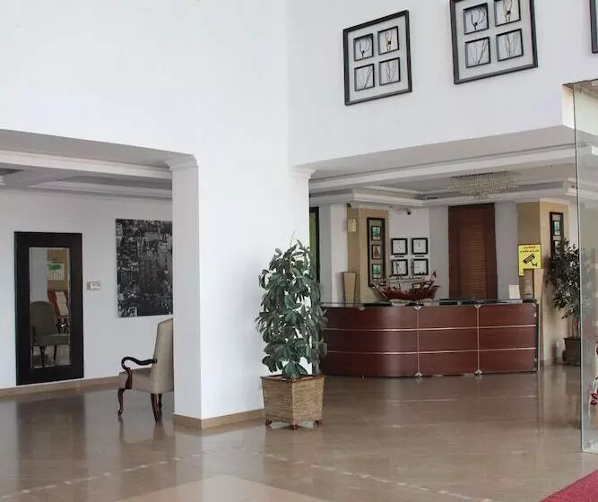 هتل Times Square Suite