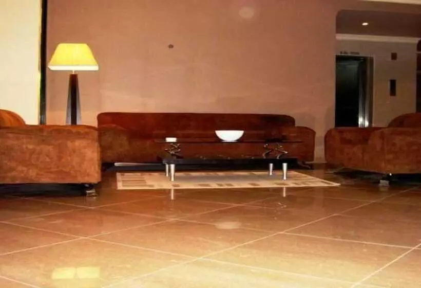 هتل Times Square Suite