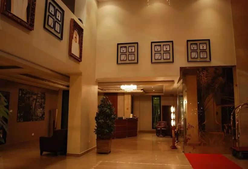 هتل Times Square Suite