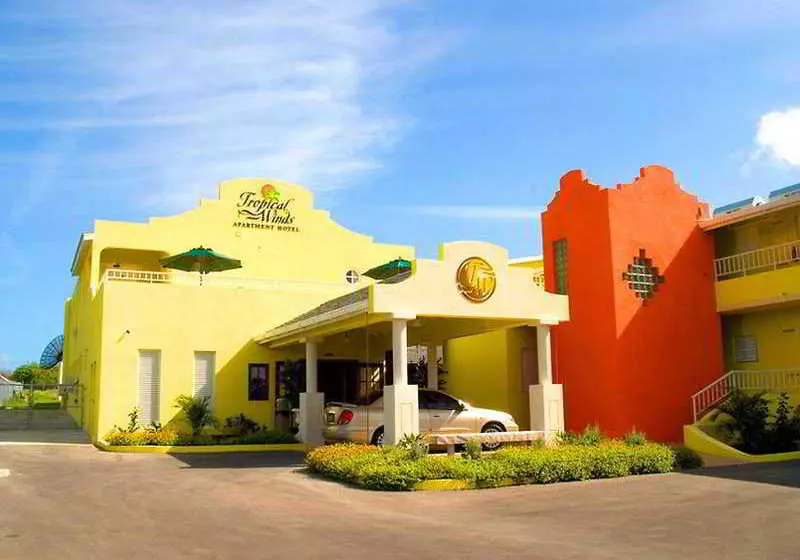 هتل Tropical Winds Apartment