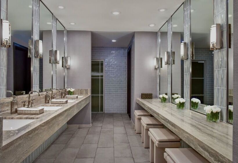 Trump International Hotel & Tower Chicago