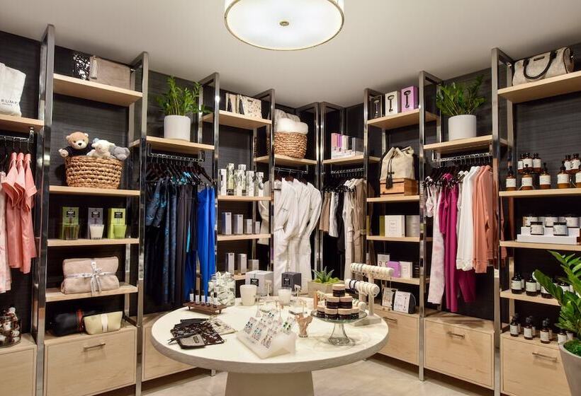 Trump International Hotel & Tower Chicago