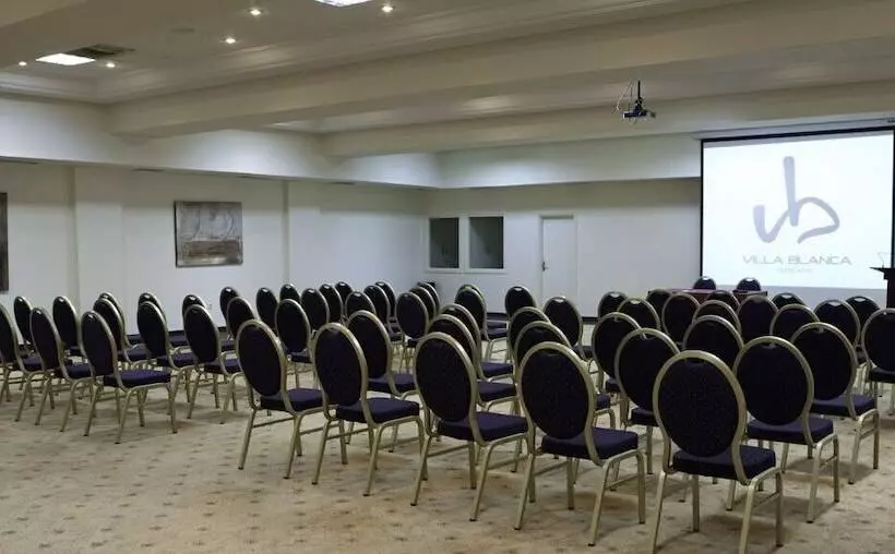 هتل Villa Blanca Urban