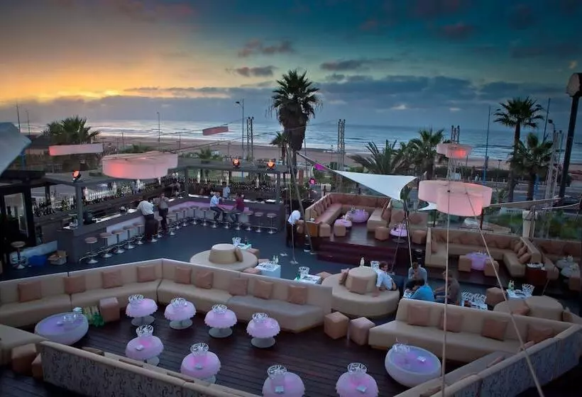 هتل Villa Blanca Urban