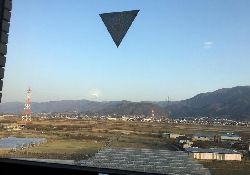 בית מלון כפרי Asahi Century