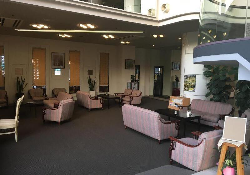 בית מלון כפרי Asahi Century