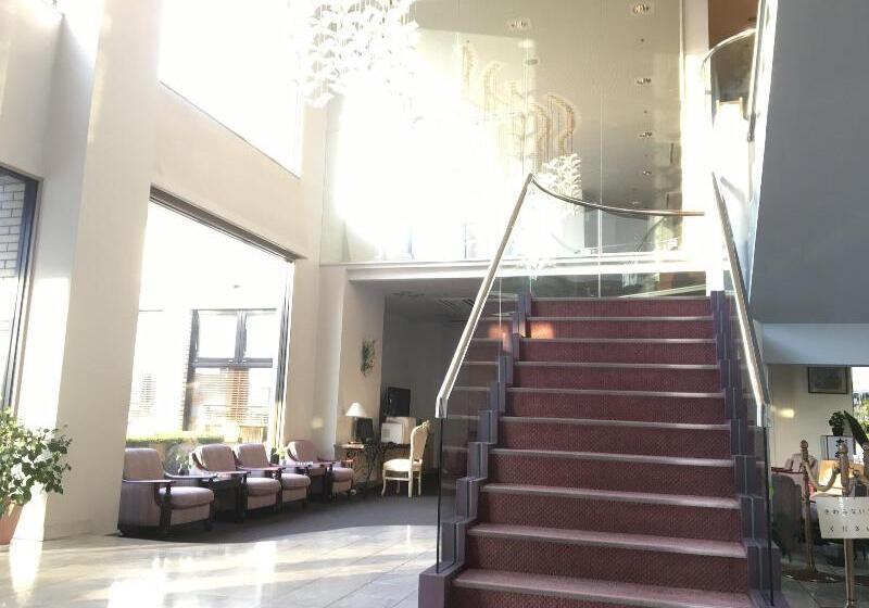 בית מלון כפרי Asahi Century