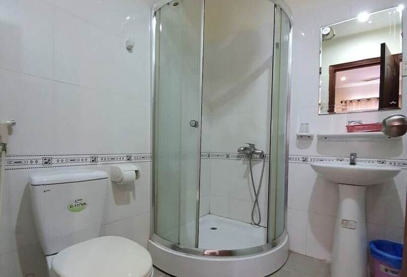 هتل The Six Hoang Long Son 3