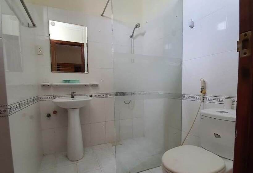 هتل The Six Hoang Long Son 3