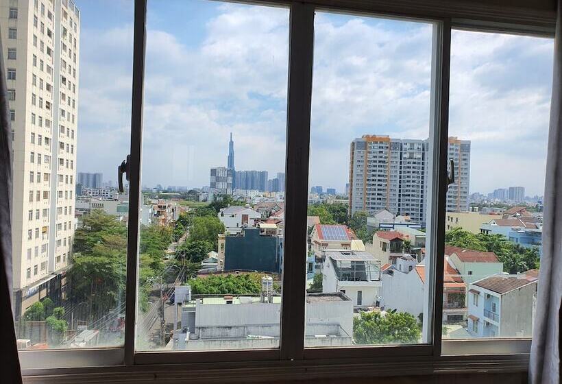 هتل The Six Hoang Long Son 3