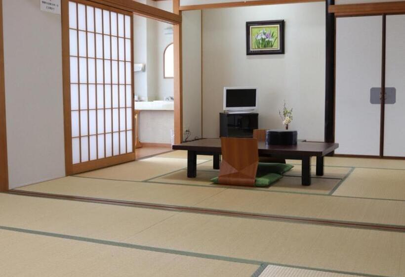 ריוקאן Green Spa Tsutsuga