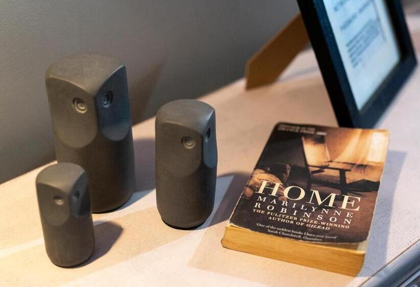 مبيت وإفطار Downtown Loule