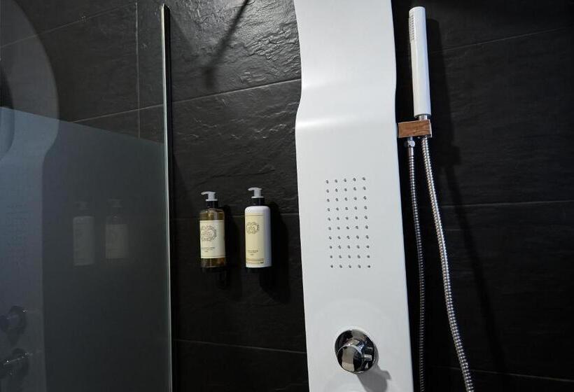 مبيت وإفطار Downtown Loule