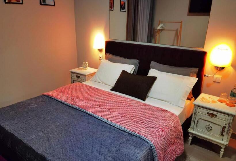 مبيت وإفطار Downtown Loule