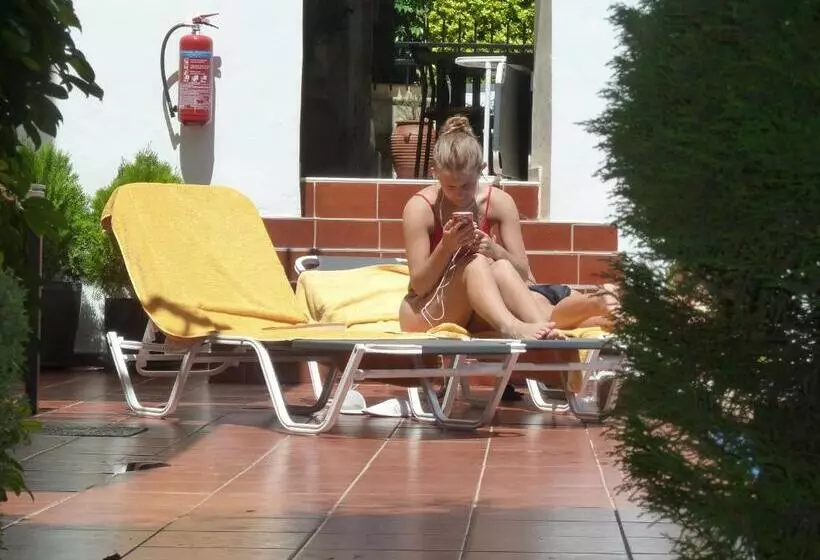 호텔 Calergi Residence Monthly Offers