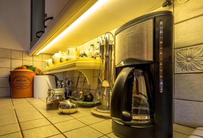 ホテル Calergi Residence Monthly Offers