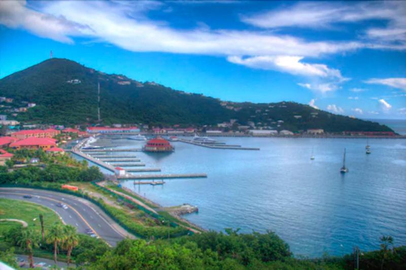 هتل Castle Villas At Bluebeard S