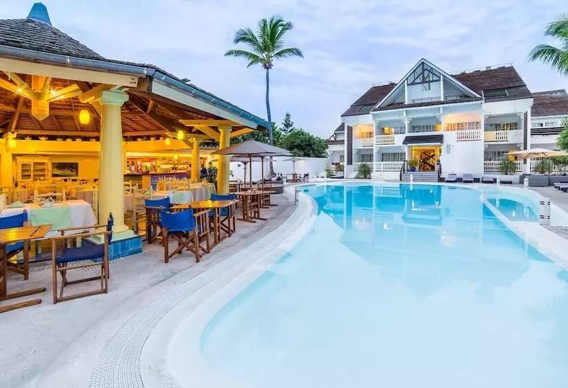 هتل Le Nautile Beachfront