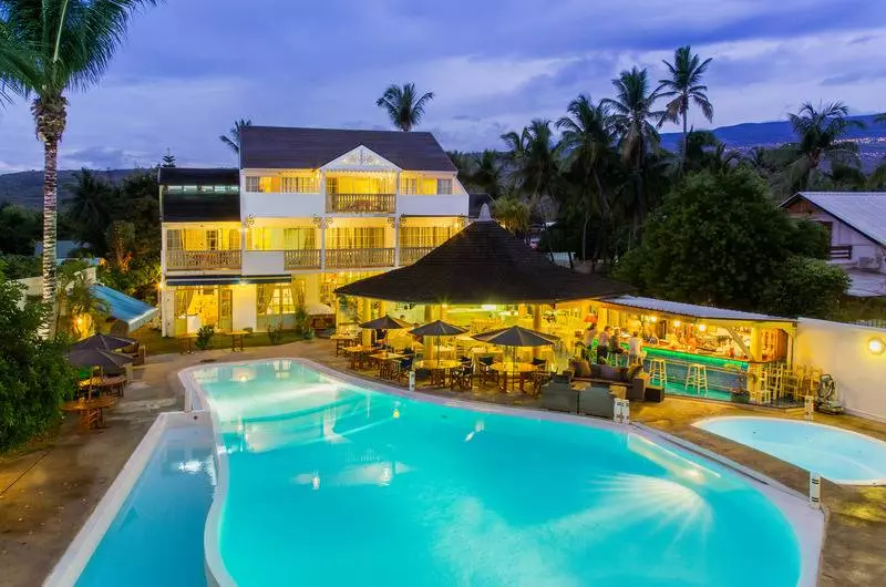 هتل Le Nautile Beachfront