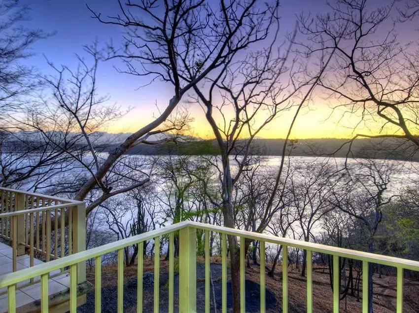 هتل Vista Bahía Beach Resort