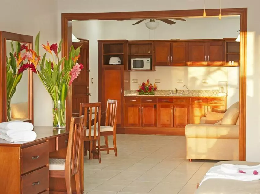 هتل Vista Bahía Beach Resort