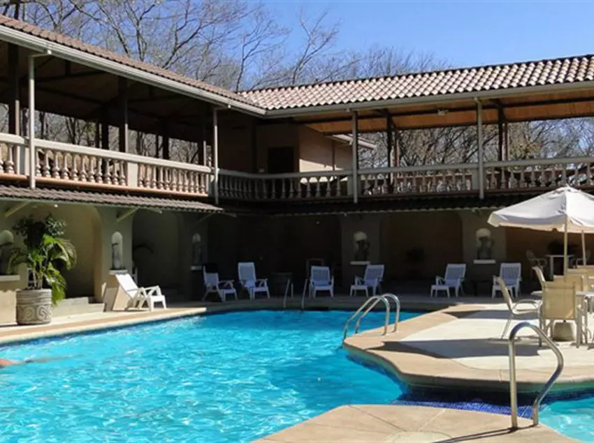 هتل Vista Bahía Beach Resort