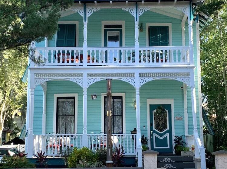 בית מלון כפרי Peace & Plenty Inn Bed And Breakfast Downtown St Augustine Adults Only