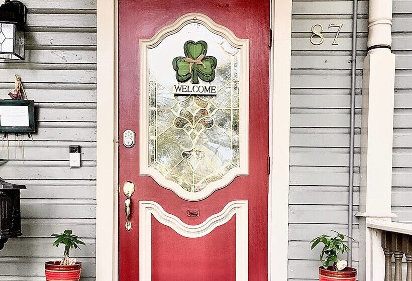 בית מלון כפרי Peace & Plenty Inn Bed And Breakfast Downtown St Augustine Adults Only