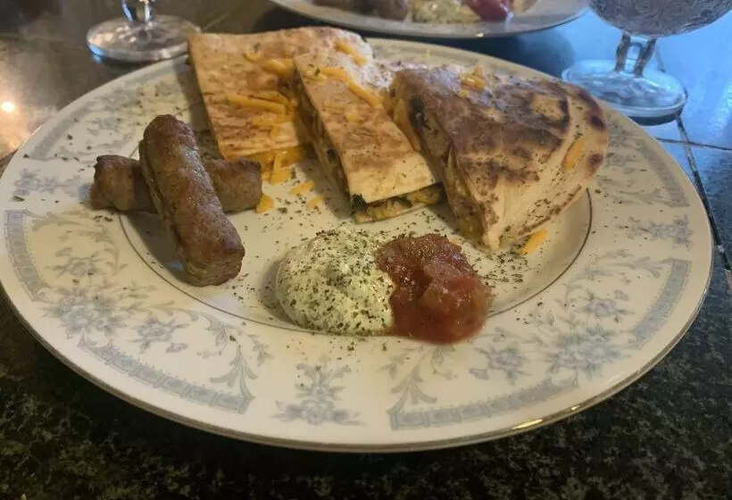 فندق Peace & Plenty Inn Bed And Breakfast Downtown St Augustine Adults Only