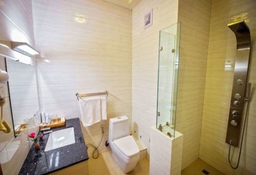 هتل Pine Hill Resort