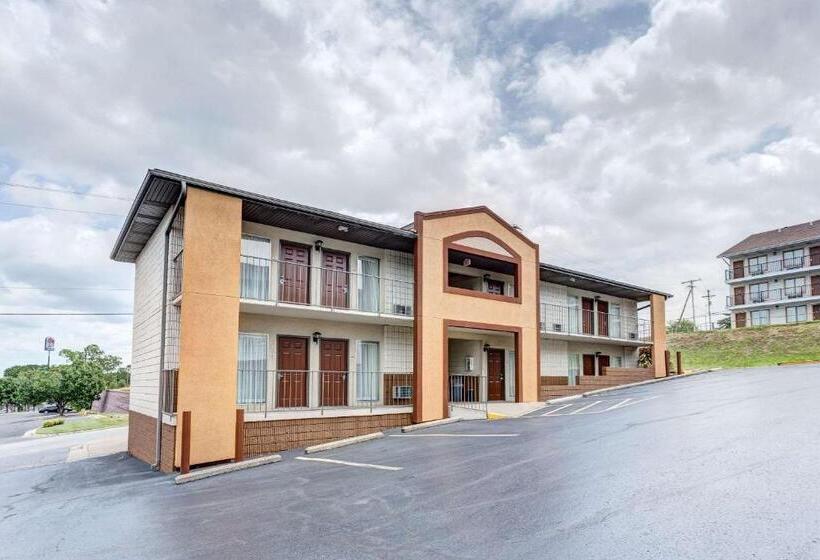 בית מלון כפרי Quality Inn West