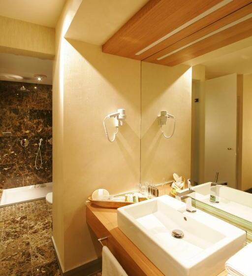 ホテル Richmond Nua Wellness Spa   Adult Only